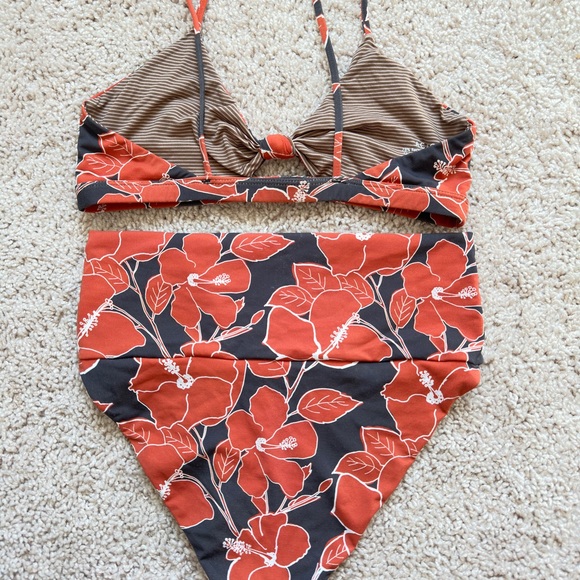 acacia mid pacific set - Picture 2 of 4